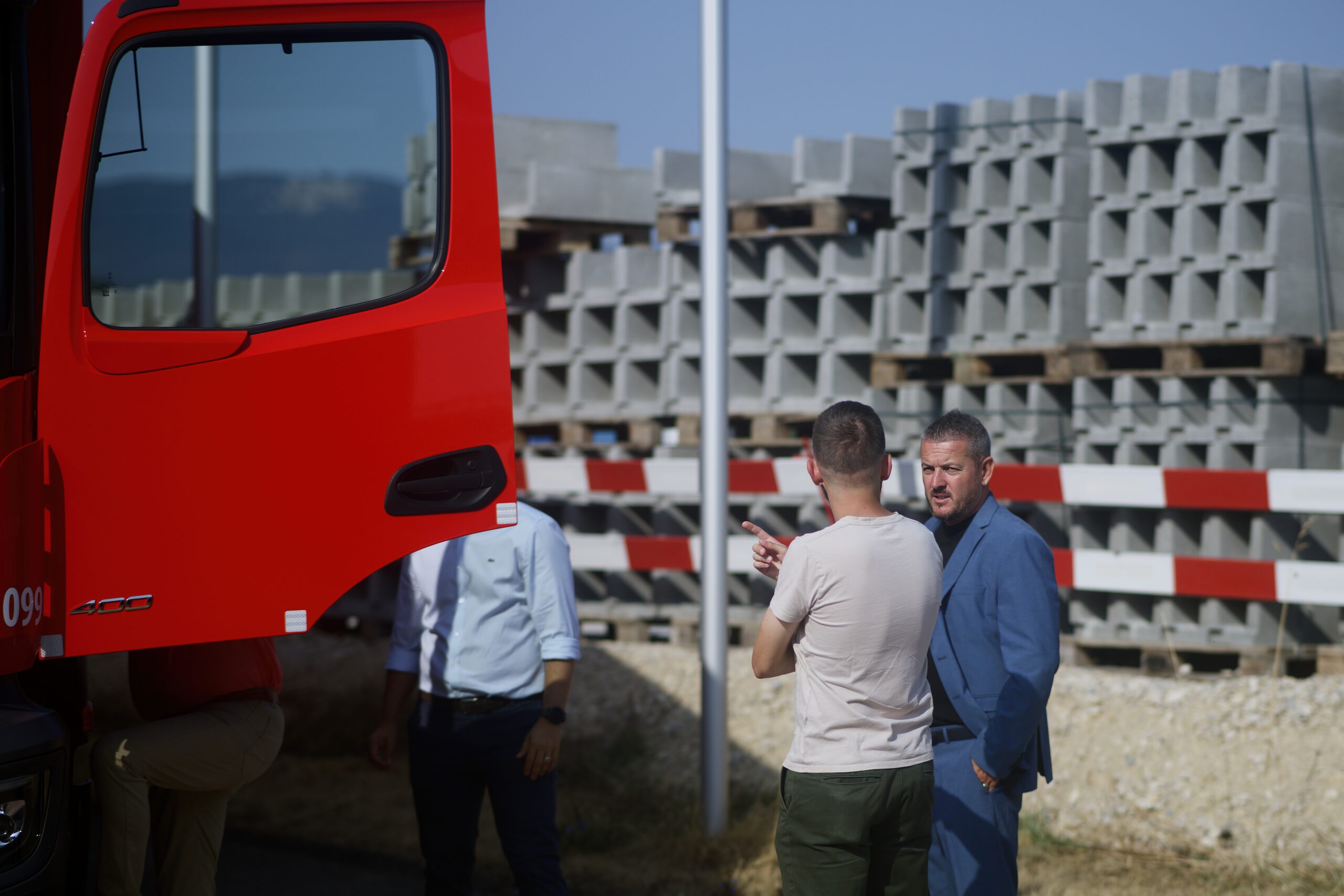 Pose de la première pierre du centre de distribution Pistor à Chavornay