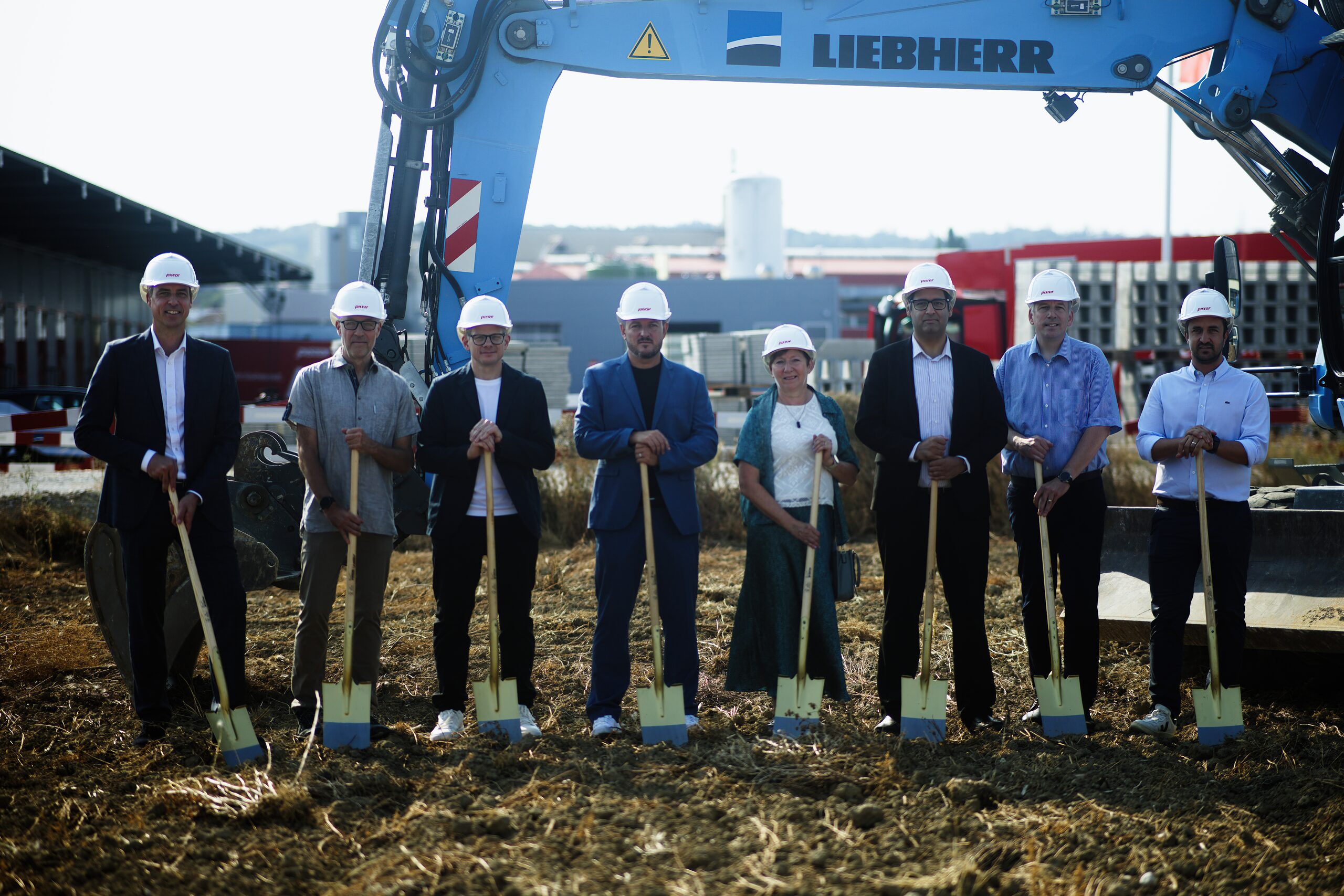 Pose de la première pierre du centre de distribution Pistor à Chavornay